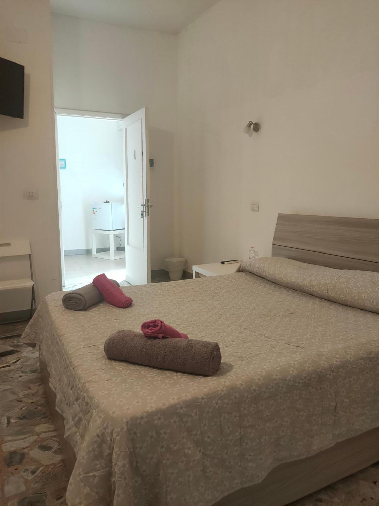 Catania Airport Room Bagno Privato In Camera エクステリア 写真